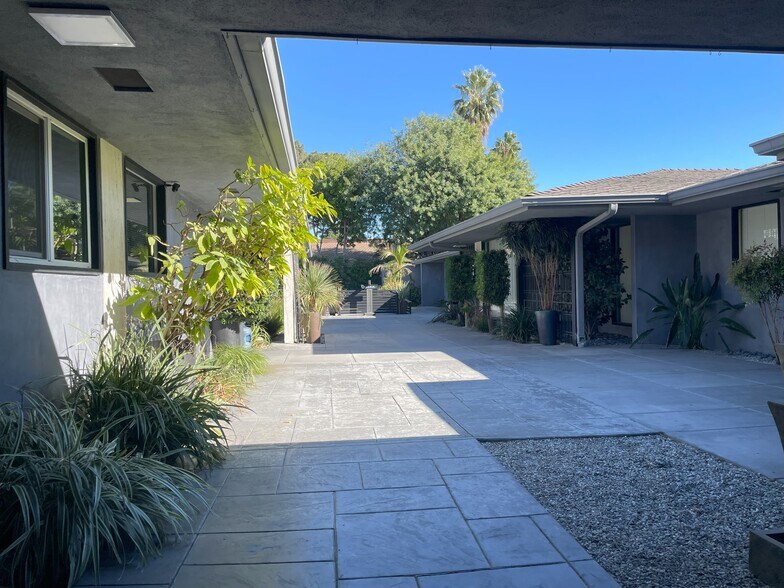 More Photos Of 6086 Brockton Ave, Riverside Medical For Lease