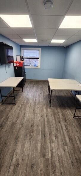 More Photos Of 868 Church St, Bohemia Office For Lease