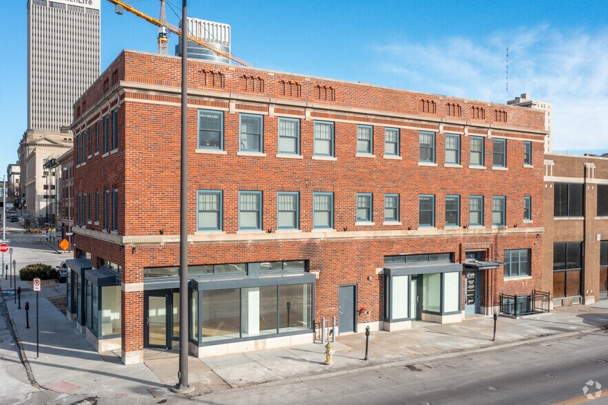 More Photos Of 1760 Jackson St, Omaha Apartments For Lease