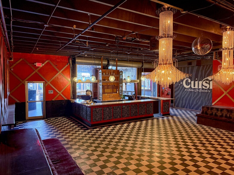 More Photos Of 165 NW 23rd St, Miami Restaurant For Lease