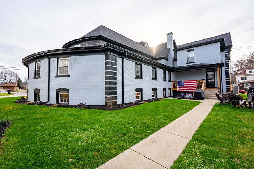 More Photos Of 908 Market St, Beaver Religious Facility For Sale