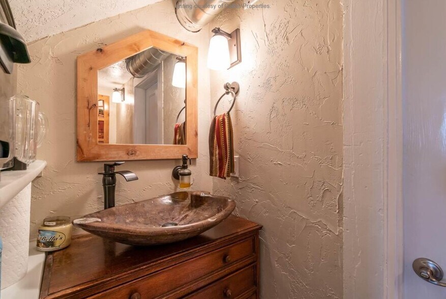 More Photos Of 250 Pagosa St, Pagosa Springs Research And Development For Sale