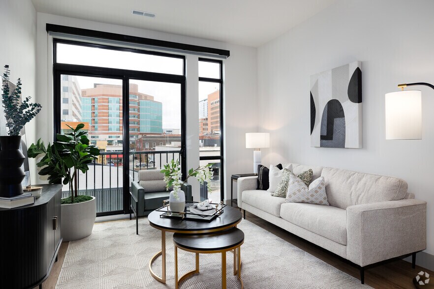 More Photos Of The Shoppes on Central Avenue, Clayton Apartments For Lease