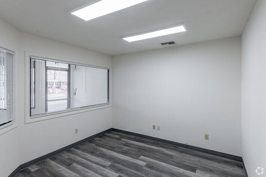 More Photos Of 1111 W Town and Country Rd, Orange Medical For Sale