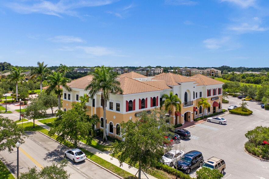 More Photos Of 2100 SE Hillmoor Dr, Port Saint Lucie Medical For Lease