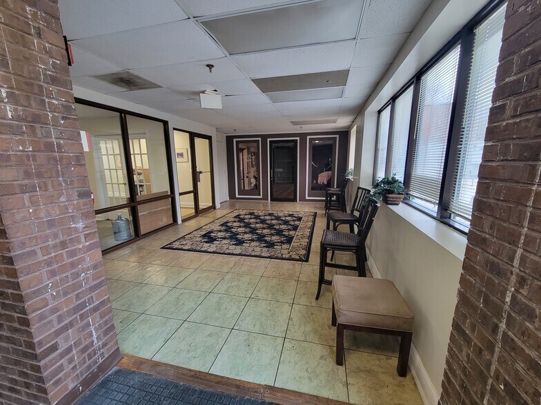 More Photos Of 4905 Mermaid Blvd, Wilmington Health Club For Sale