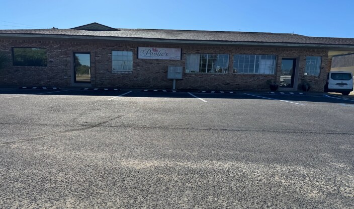 More Photos Of 114-116 Benning Dr, Destin Storefront For Sale