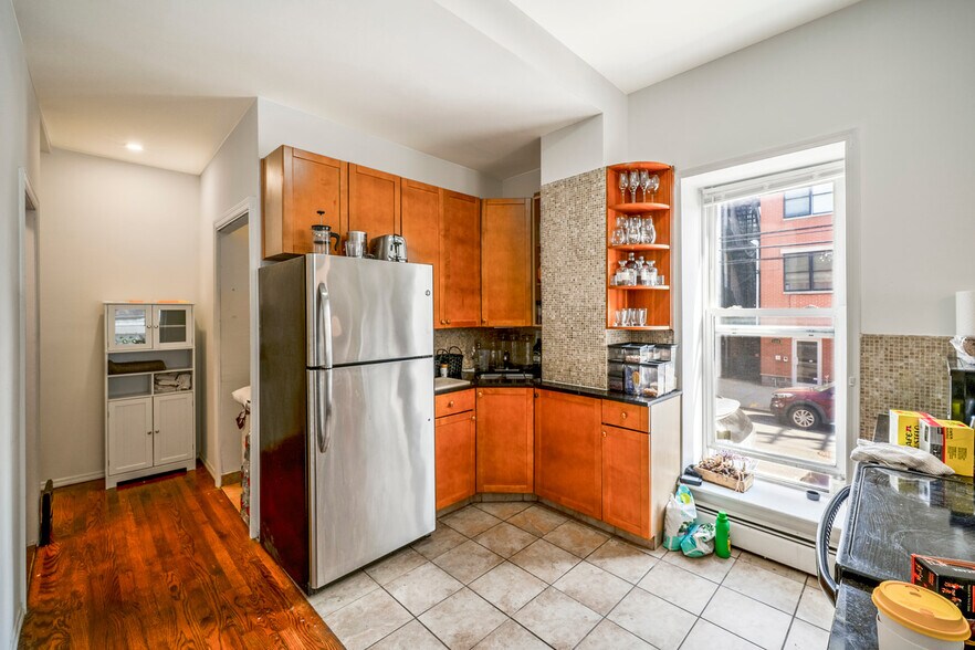 More Photos Of 548 Jersey Ave, Jersey City Storefront Retail Residential For Sale