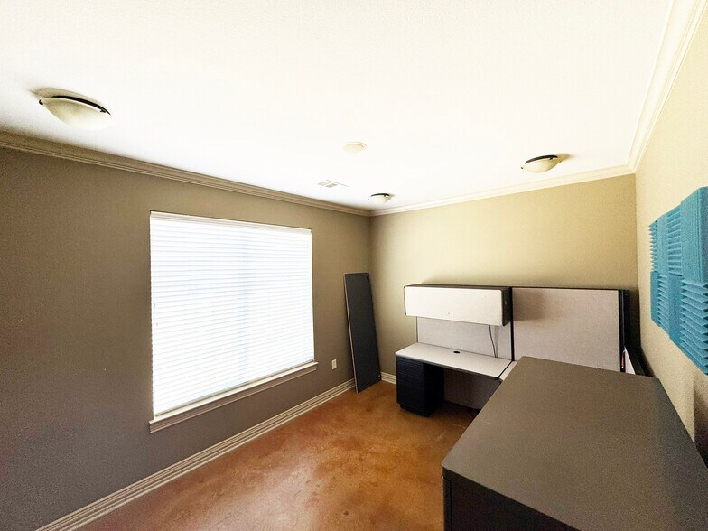 More Photos Of 7141-7151 Colleyville Blvd, Colleyville Medical For Lease