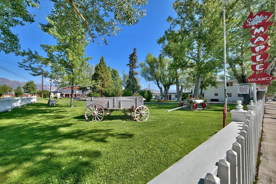 More Photos Of 310 Main St, Bridgeport Hotel For Sale