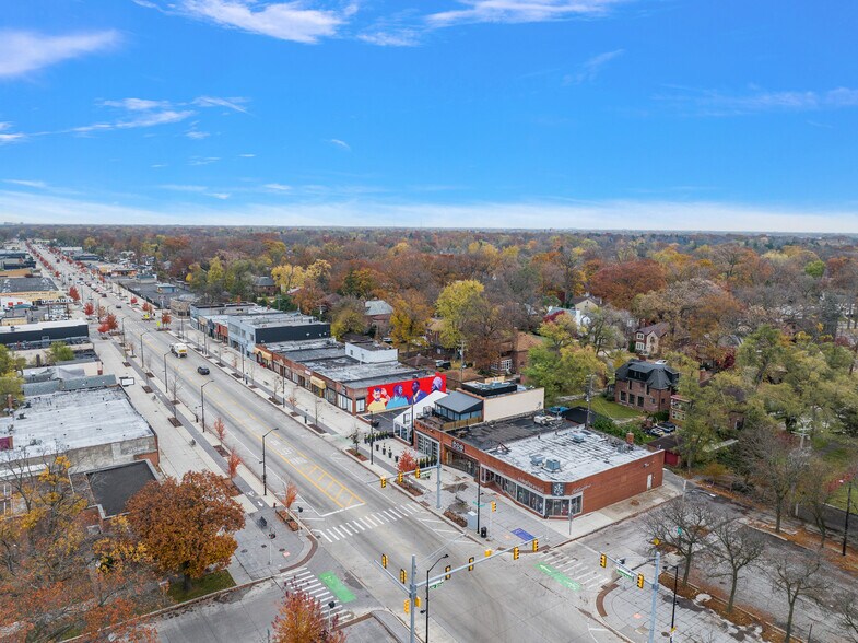More Photos Of 19410 Livernois Ave, Detroit Storefront For Sale