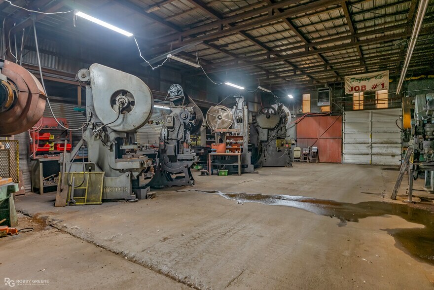 More Photos Of 1326 East St, Minden Industrial For Sale