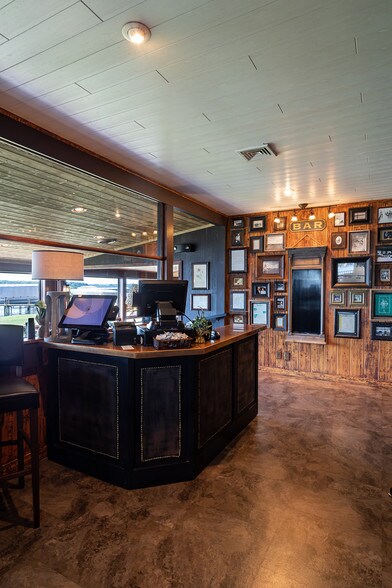 More Photos Of 380 S Lawson Dr, Green Lake Restaurant For Sale