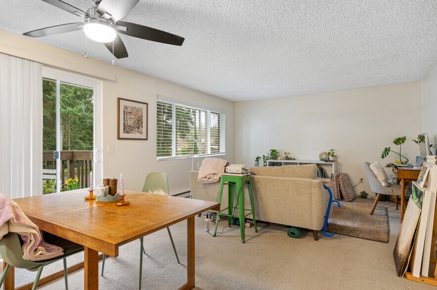 More Photos Of 19425 76th Ave W, Lynnwood Apartments For Sale