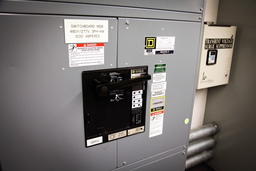 More Photos Of 701 N Broadway Ave, Oklahoma City Office For Lease