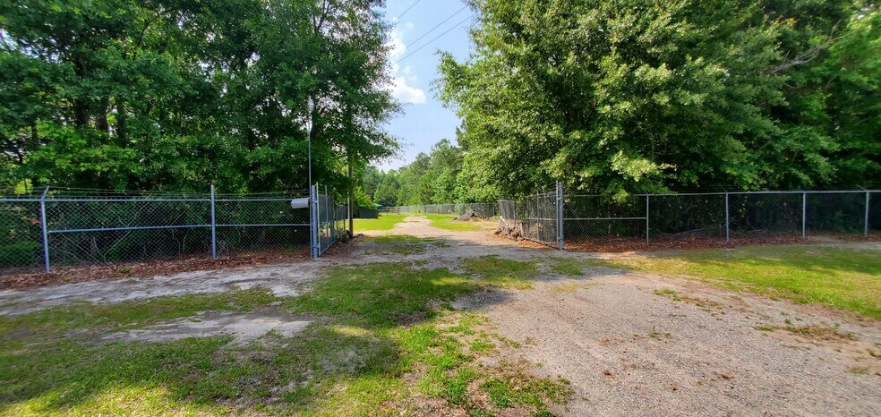 More Photos Of 2127 S Highway 501, Marion Land For Sale