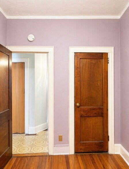 More Photos Of 7215 73rd St, Glendale Land For Sale