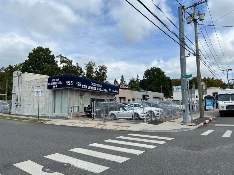 More Photos Of 195 Northern Blvd, Great Neck Auto Dealership For Sale