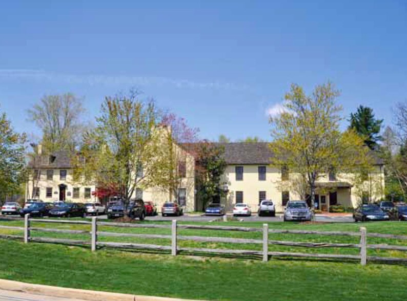 More Photos Of 3701 Kennett Pike, Greenville Medical For Lease