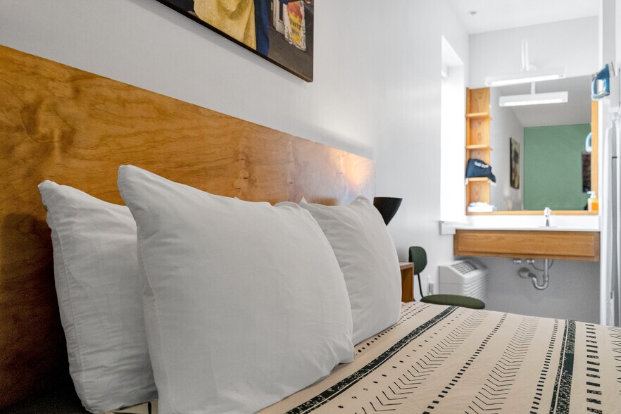 More Photos Of 1225 St. Charles ave, New Orleans Hospitality For Sale