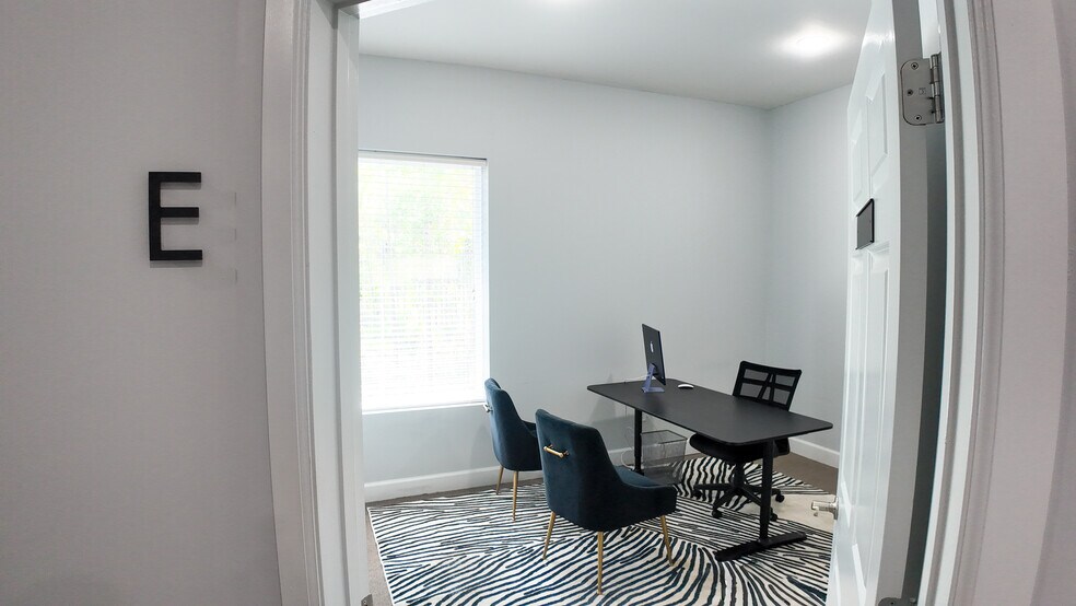 More Photos Of 327 S County Highway 393, Santa Rosa Beach Medical For Lease