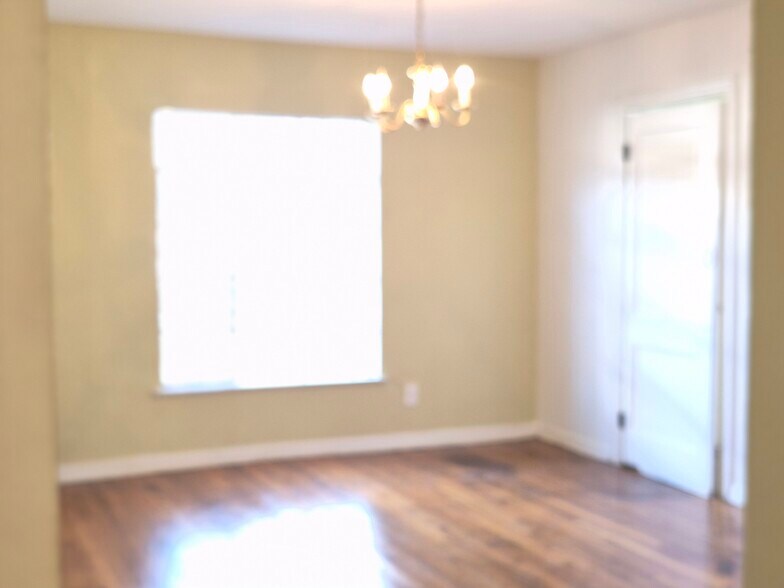 More Photos Of 2118 Wilson Blvd, San Antonio Apartments For Sale