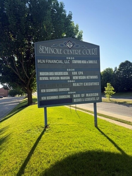 More Photos Of 5930 Seminole Centre Ct, Madison Office For Lease