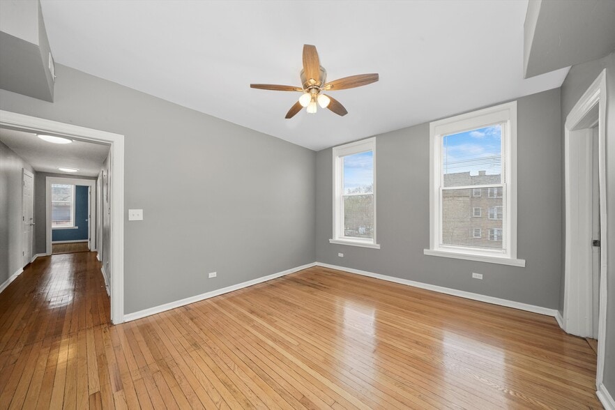 More Photos Of 7152 S Emerald Ave, Chicago Apartments For Sale