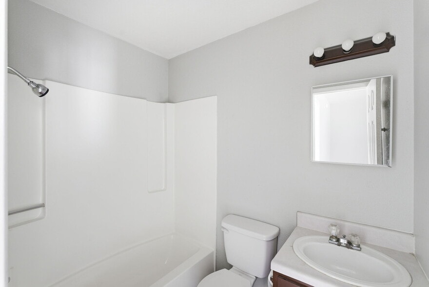 More Photos Of 538 N Florence St, Wichita Apartments For Sale