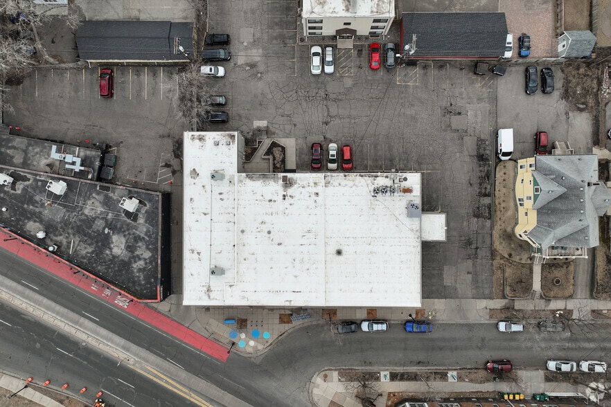 More Photos Of 2101 Hennepin Ave, Minneapolis Office For Lease