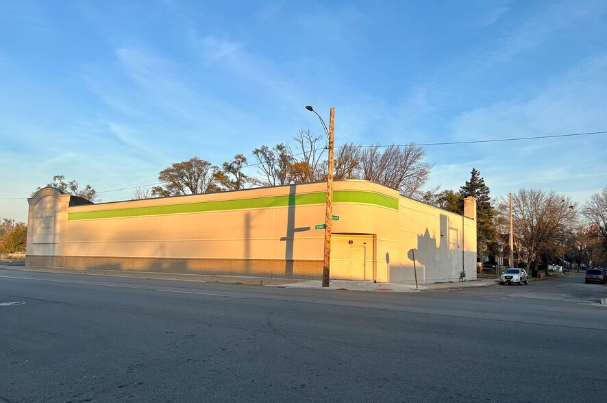 More Photos Of 13018 Fenkell St, Detroit Freestanding For Lease