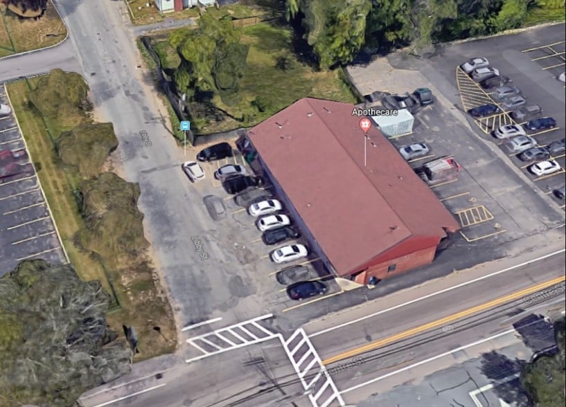 More Photos Of 720 Centre St, Brockton Storefront Retail Office For Lease