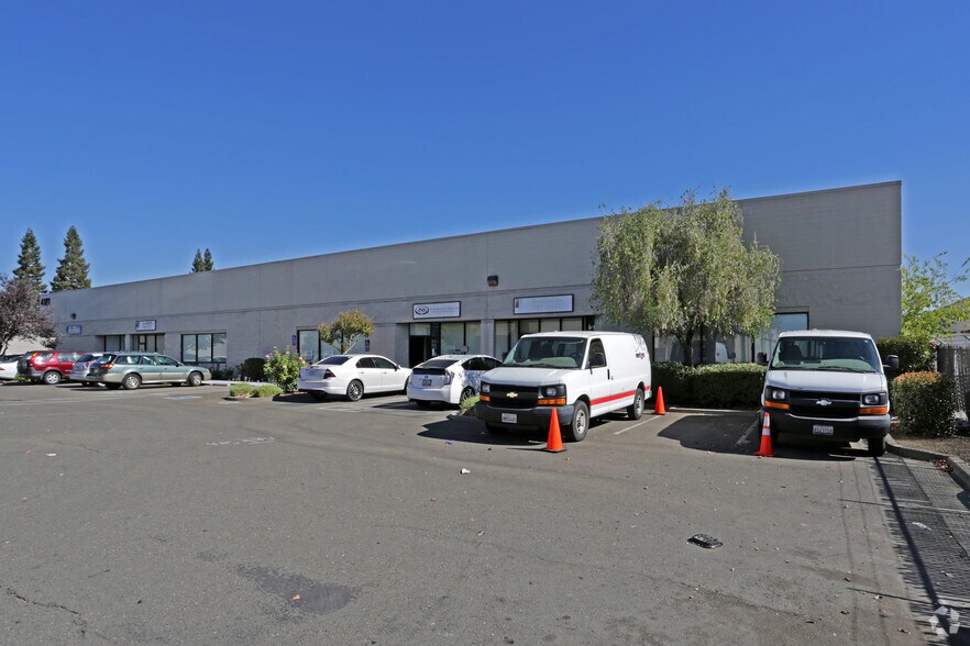 More Photos Of 4181 Power Inn Rd, Sacramento Flex For Lease