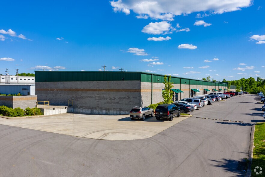 More Photos Of 5510 E Division St, Mount Juliet Warehouse For Lease