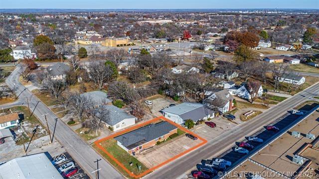 More Photos Of 925 15th Ave NW, Ardmore Medical For Sale