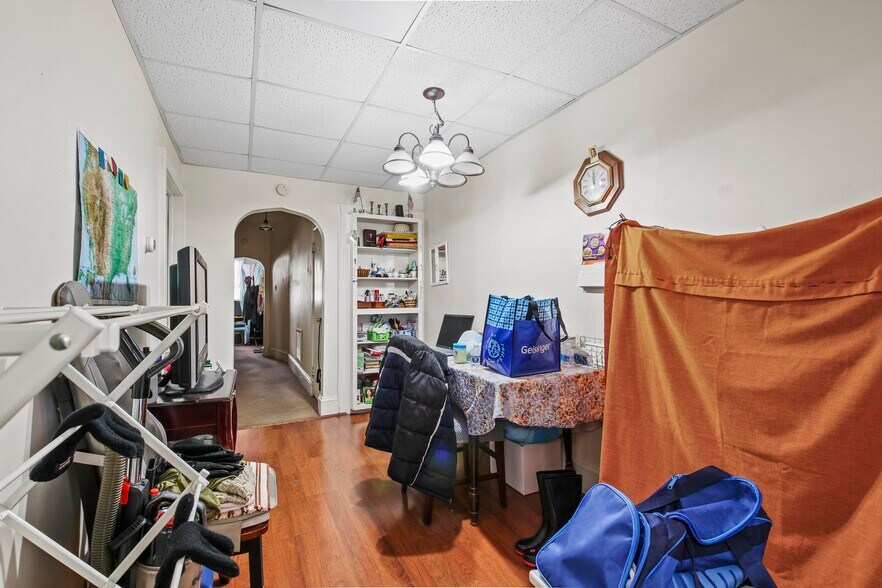 More Photos Of 37 Pierce St, Kingston Multifamily For Sale