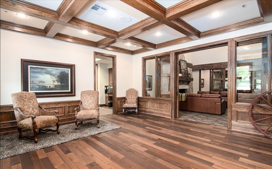 More Photos Of 6190 Virginia Pky, McKinney Medical For Lease