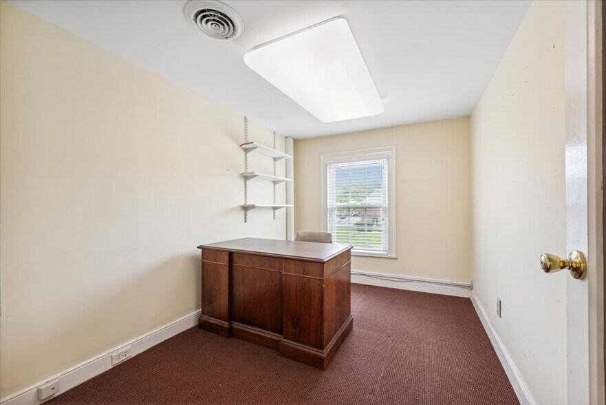 More Photos Of 345 US Highway 202 206, Bedminster Office For Lease