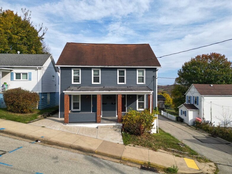 Primary Photo Of 704 Waddell Ave, Donora Apartments For Sale