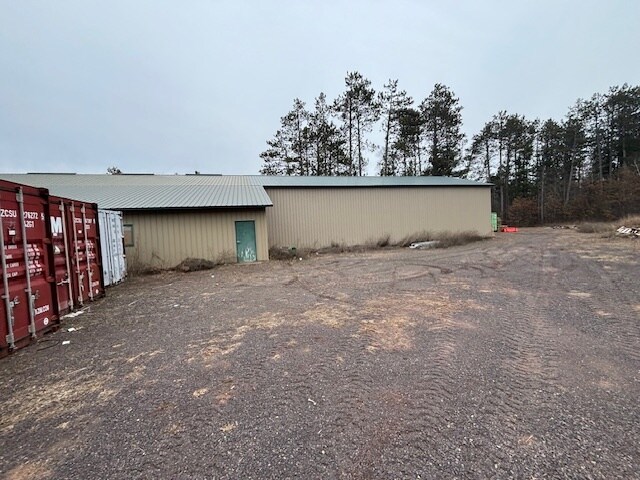 More Photos Of 9046 E Giesen Dr, Solon Springs Warehouse For Lease