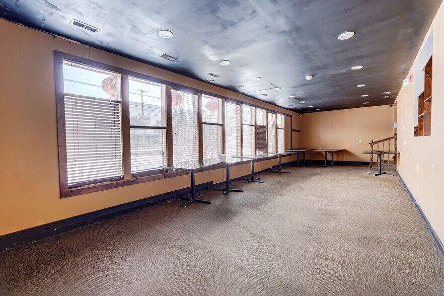 More Photos Of 2185 Monroe Ave, Rochester Restaurant For Sale