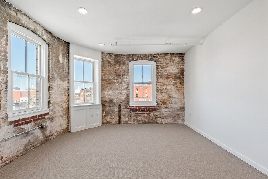 More Photos Of 97-103 Water St, Worcester Office For Lease