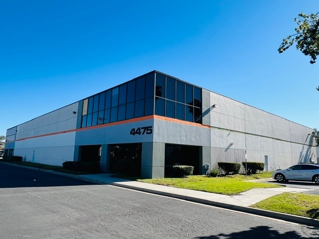 More Photos Of 4475 Eucalyptus Ave, Chino Warehouse For Lease