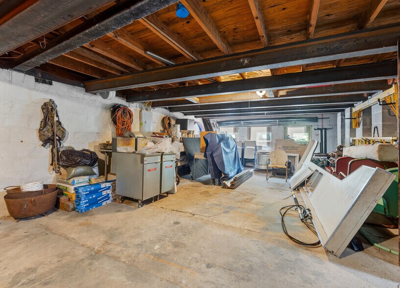 More Photos Of 160-164 Wades Run Rd, Mount Morris Restaurant For Sale