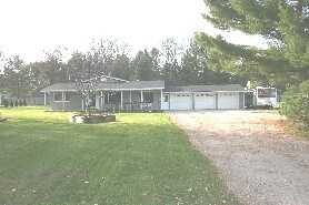 More Photos Of 3417 N Clare Ave, Harrison Self Storage For Sale