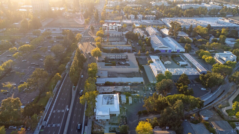 More Photos Of 3339 El Camino Real, Palo Alto Hotel For Sale