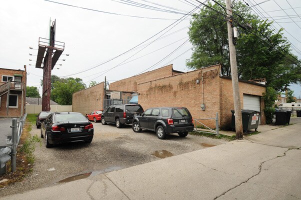 More Photos Of 10012 S Western Ave, Chicago Restaurant For Sale