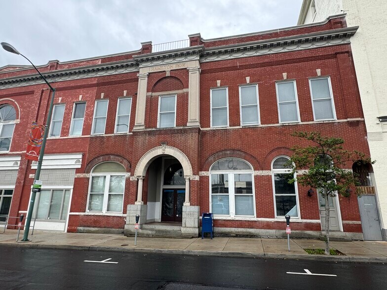 More Photos Of 24 Jonathan St, Hagerstown Office For Lease