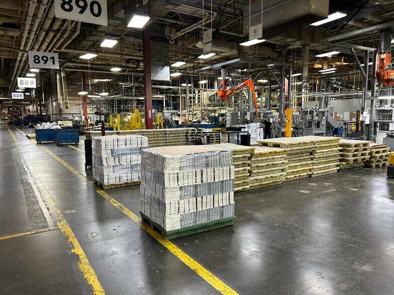 More Photos Of 3201 Lebanon Rd, Danville Distribution For Lease