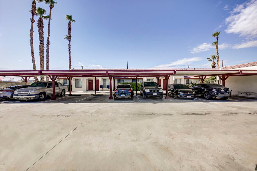 More Photos Of 43965 Towne St, Indio Apartments For Sale